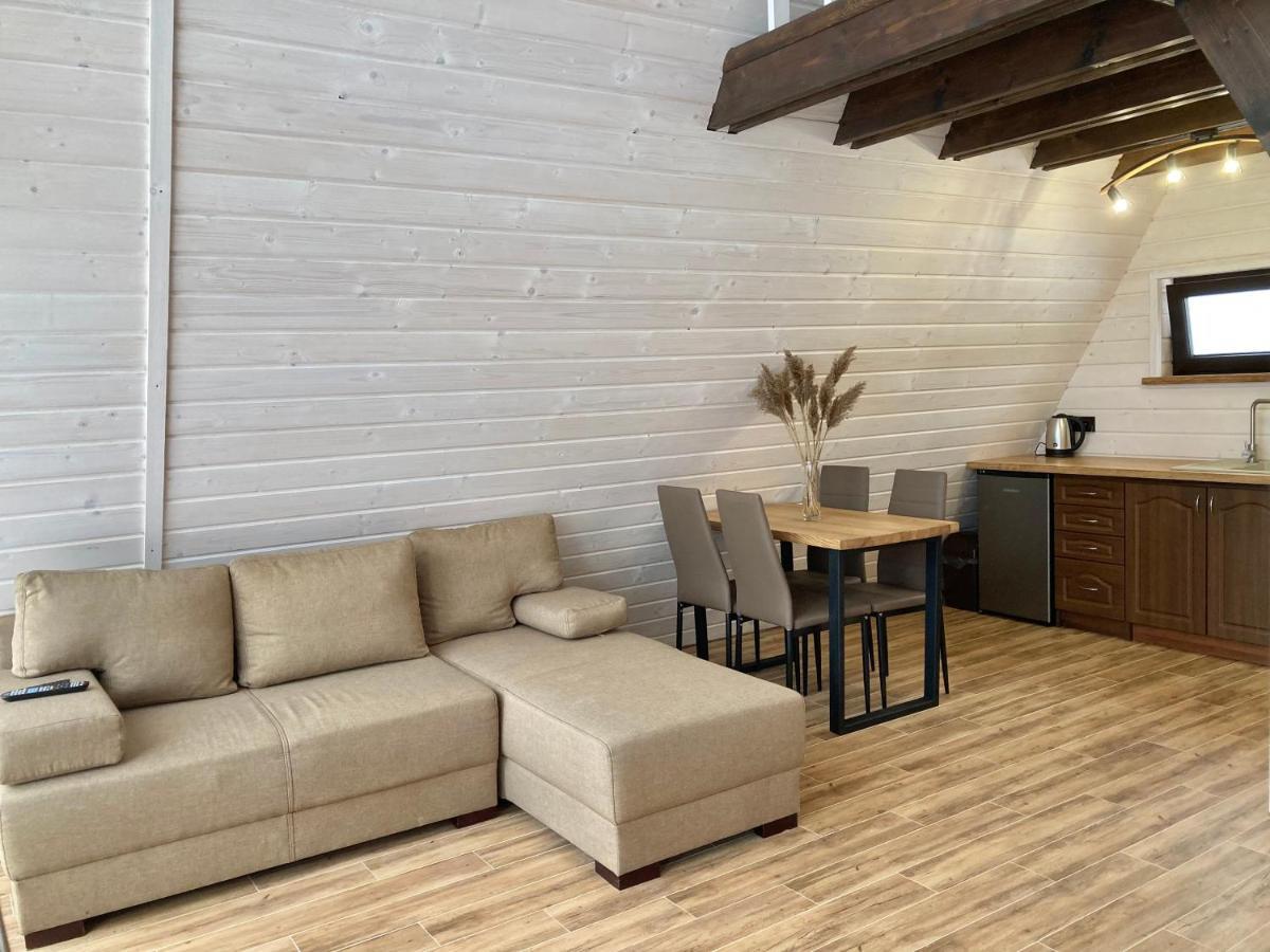 Тихий Куточок Villa Izki Ngoại thất bức ảnh