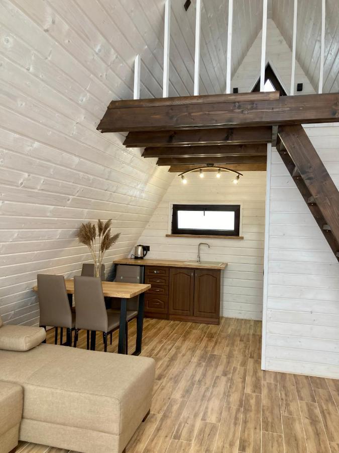 Тихий Куточок Villa Izki Ngoại thất bức ảnh
