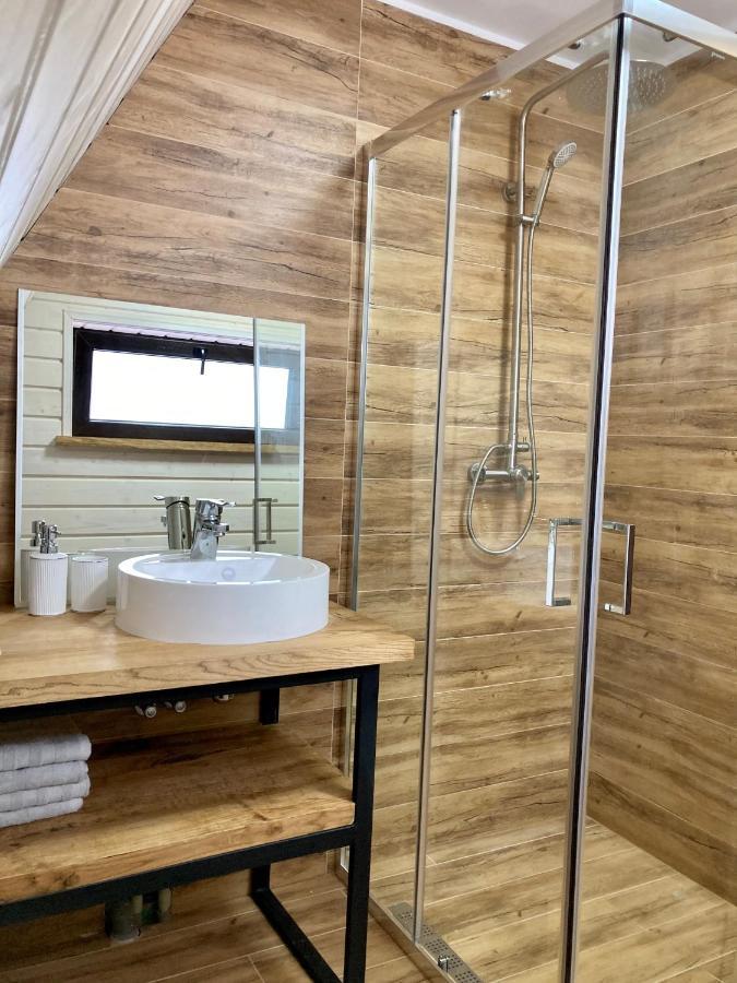 Тихий Куточок Villa Izki Ngoại thất bức ảnh